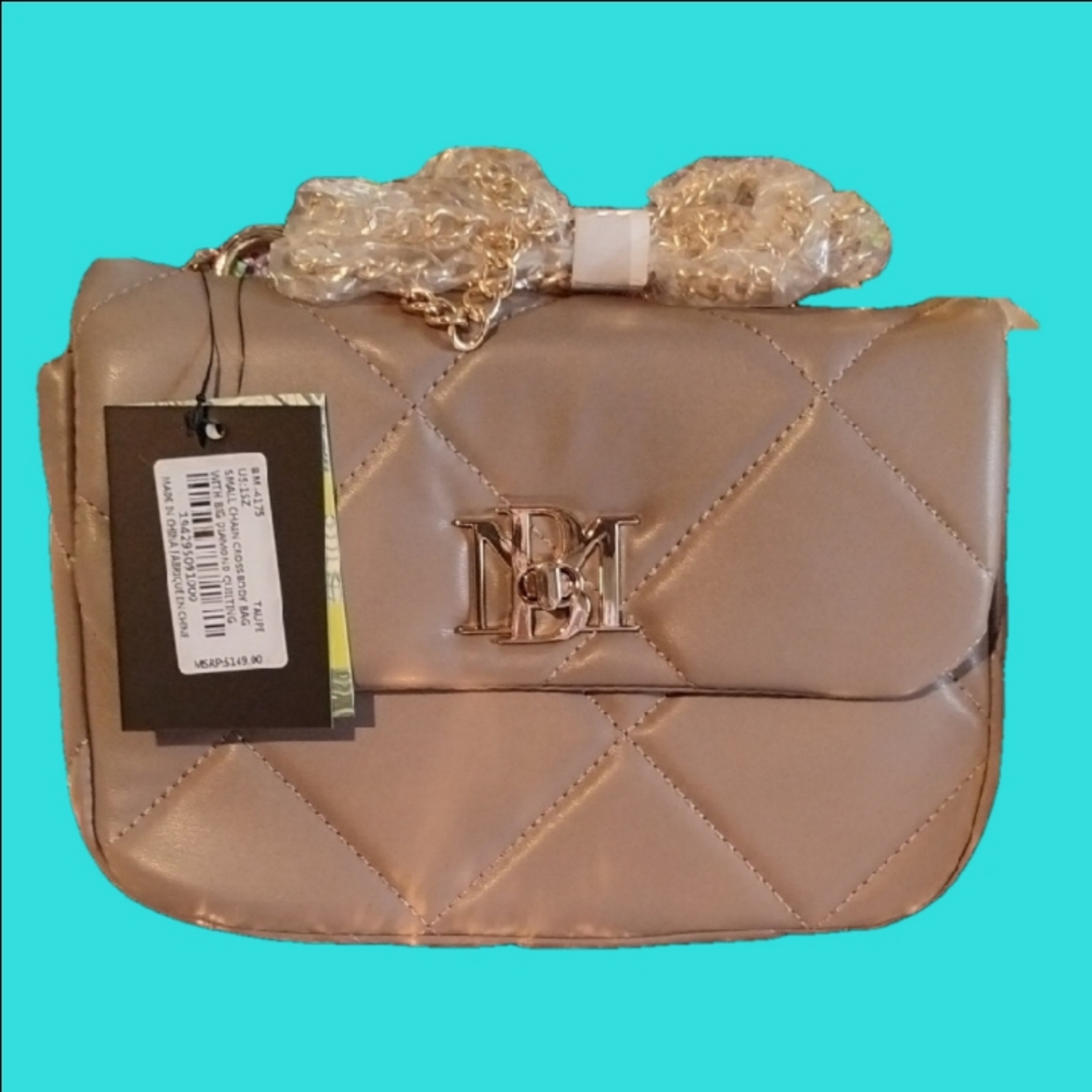 Badgley Mischka Cream Quilted Crossbody Bag with Chain Strap